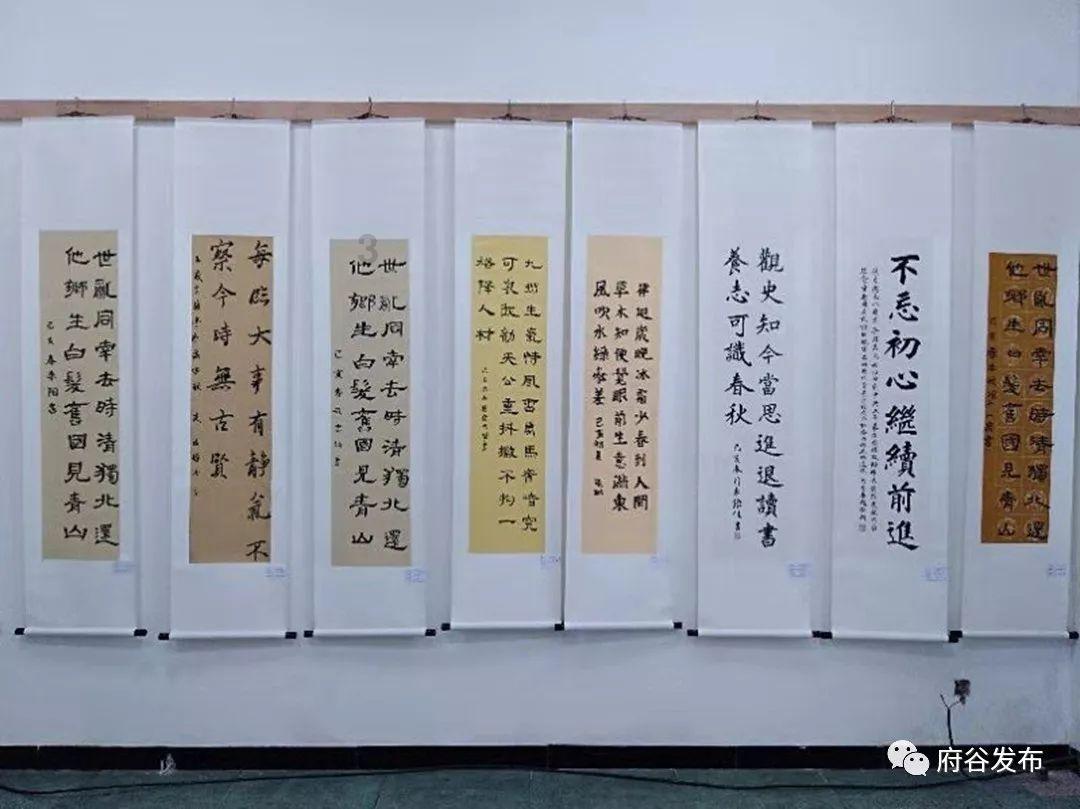 有没有人知道这个是哪个动漫里的女角色？